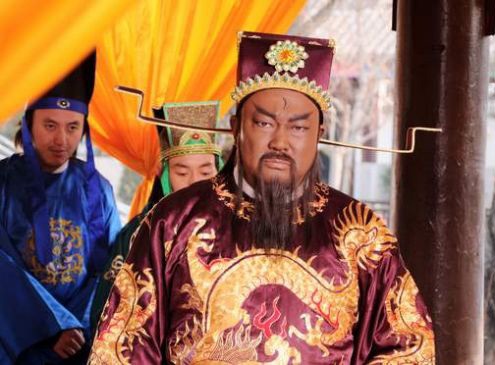 Kim Sieu Quan va 13 lan dong vai Bao Cong trong 18 nam hinh anh