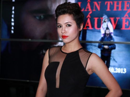 Hoang My di xem phim thieu vang em chong Ha Tang hinh anh