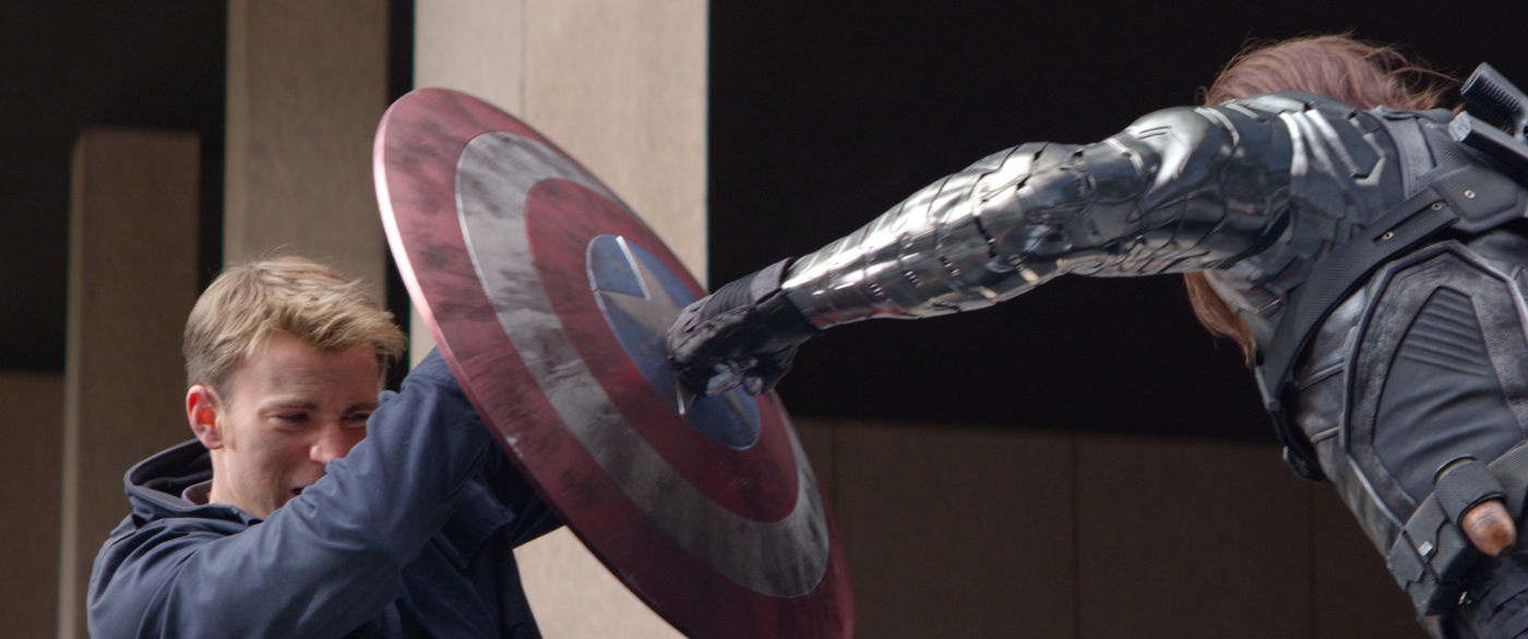 'Captain America 3' se doi dau voi 'Batman vs. Superman'? hinh anh