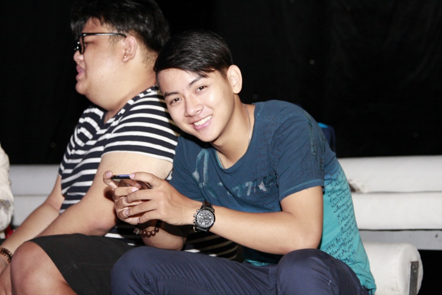 Trong liveshow 3 của chương trình Gương mặt thân quen, Hoài Lâm sẽ hoá thân thành danh ca Andrea Bocelli trình diễn ca khúc Besame mucho.