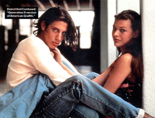 Minh tinh của loạt phim Milla Jovovich lấy chồng từ rất sớm, khi mới 16 tuổi. Người bạn đời đầu tiên của cô là Shawn Andrews – 21 tuổi, bạn diễn trong phim Dazed And Confused. Chỉ vài tháng sau, cặp vợ chồng trẻ kết thúc hôn nhân chóng vánh.