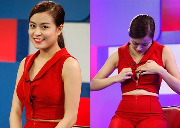 Làm khách mời trong chương trình Bữa trưa vui vẻ của VTV 6 mới đây, Hoàng Thùy Linh bất ngờ bị bục cúc áo trong lúc biểu diễn. Nhận thấy sự cố, nữ ca sĩ trẻ nhanh chóng tiết chế vũ đạo và chỉnh sửa lại trang phục.