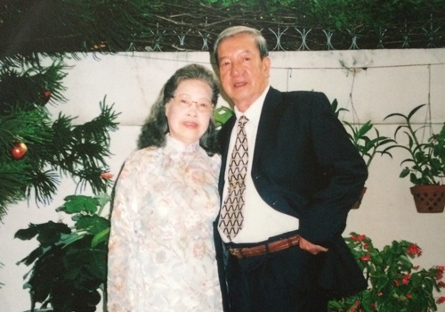 NSND Trinh Thinh 60 nam chua mot lan cai nhau voi vo hinh anh