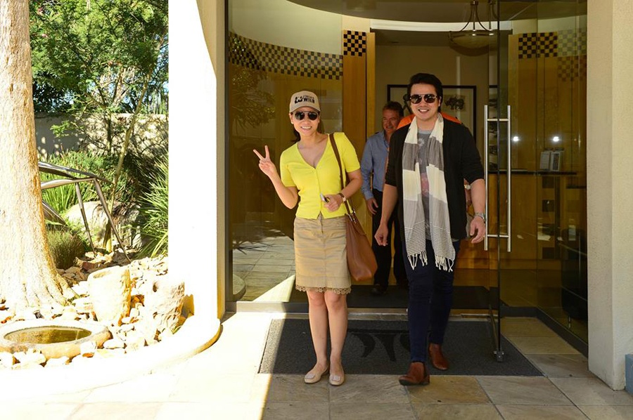 Thu Minh, Thanh Bui tuyen truyen bao ve dong vat tai Nam Phi hinh anh