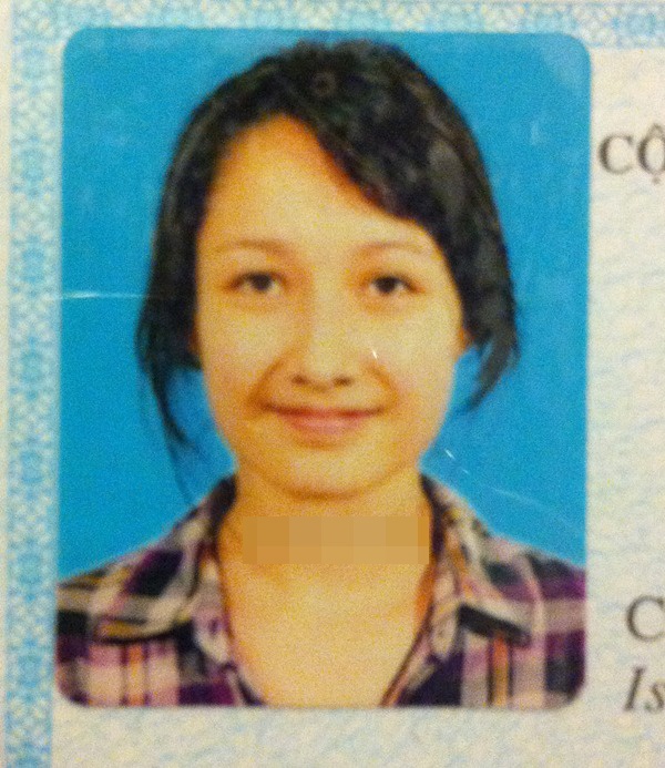 Thời còn nhỏ, Anna Trương khá giản dị tới mức xuề xòa, cô chỉ mới biết diện đẹp khi trở thành một thiếu nữ.  Bức ảnh thẻ toát lên nét hồn nhiên giản dị của con gái nhạc sĩ Anh Quân.