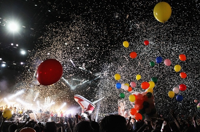 Lễ hội Coachella năm 2014 với sự góp mặt của 184 nghệ sỹ đến từ nhiều quốc gia khác nhau trên thế giới vừa mới khép lại bằng tuần lễ thứ hai hết sức ấn tượng và sôi động.
