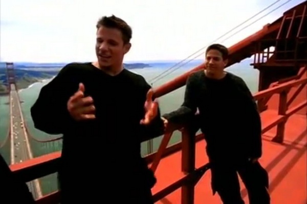 98º - Because of You hinh anh