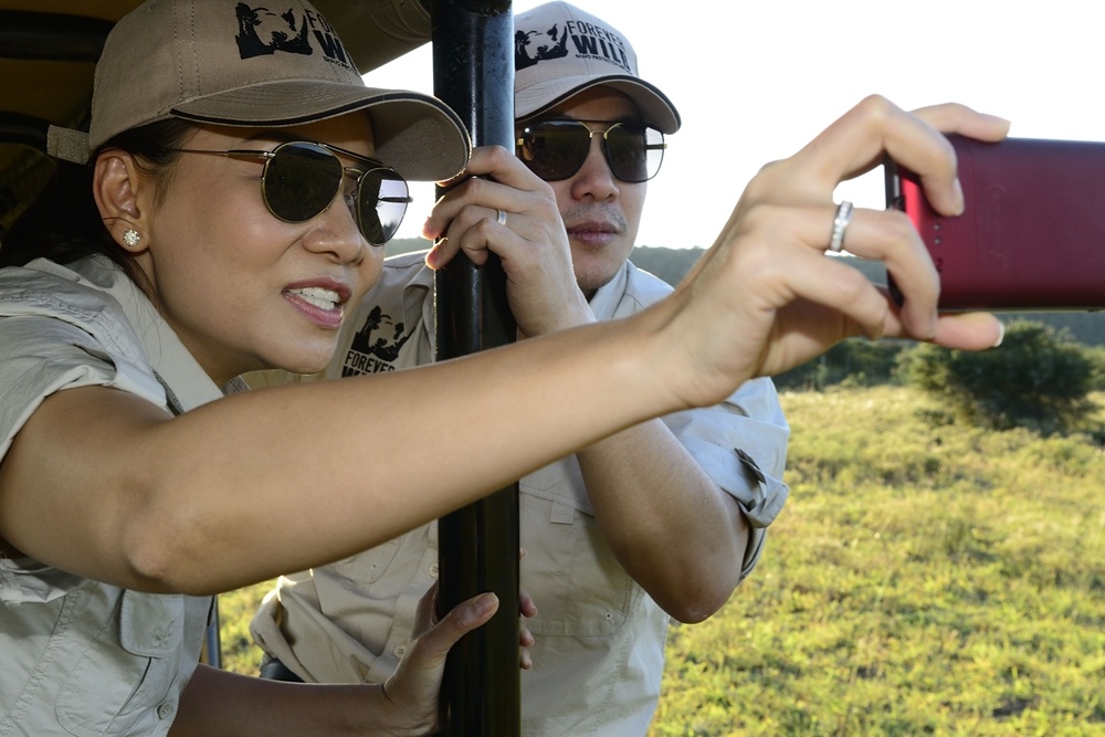 Mặc dù Thu Minh và Thanh Bùi đã kết thúc chuyến thăm và làm việc tại Nam Phi cho các nỗ lực kêu gọi công chúng Việt Nam bảo vệ loài tê giác hơn một tuần qua nhưng dư âm về chuyến đi này vẫn còn sức ảnh hưởng và được truyền thông Nam Phi và thế giới chú ý.