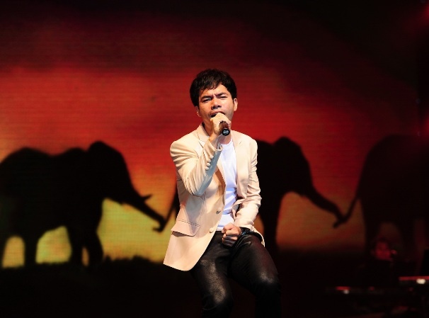 Noi tinh yeu bat dau - Yasuy hinh anh