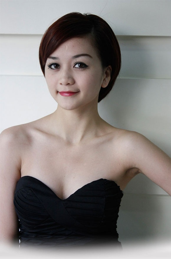 Thu can - Thieu Bao Trang hinh anh