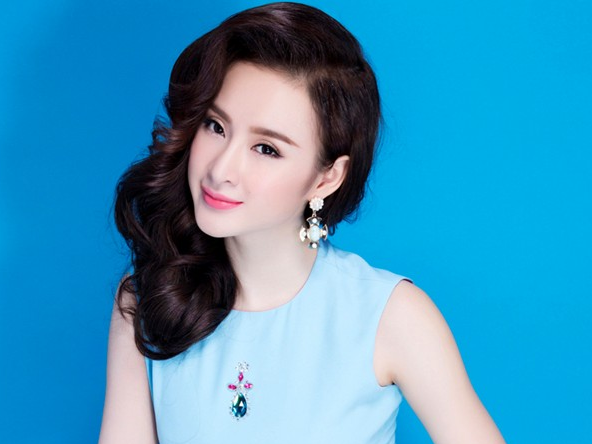 Angela Phuong Trinh phan bac vu bo show, het gia o Ha Noi hinh anh