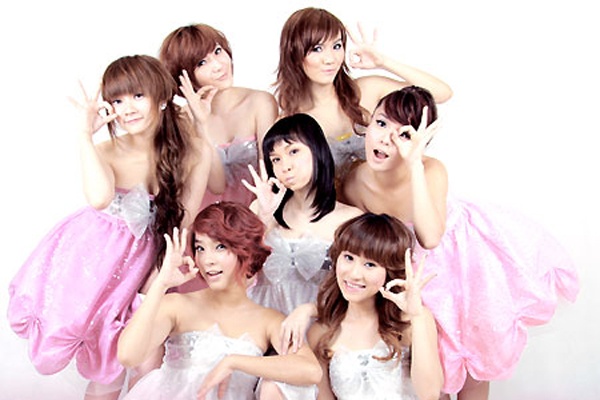 Tinh duyen cua nhom May Trang: nguoi suon se, ke lan dan hinh anh