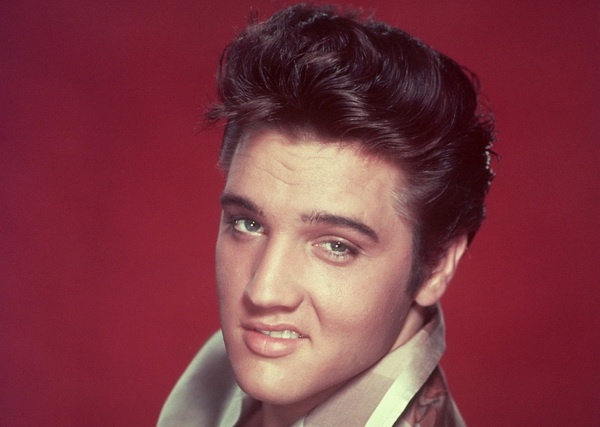 Cuoc doi cua 'nha vua' Elvis Presley len phim hinh anh