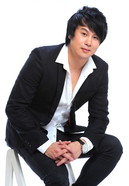 Sự xuất hiện của Thanh Bùi tại The Voice Kids cũng khiến tên tuổi anh lan tỏa chóng mặt.