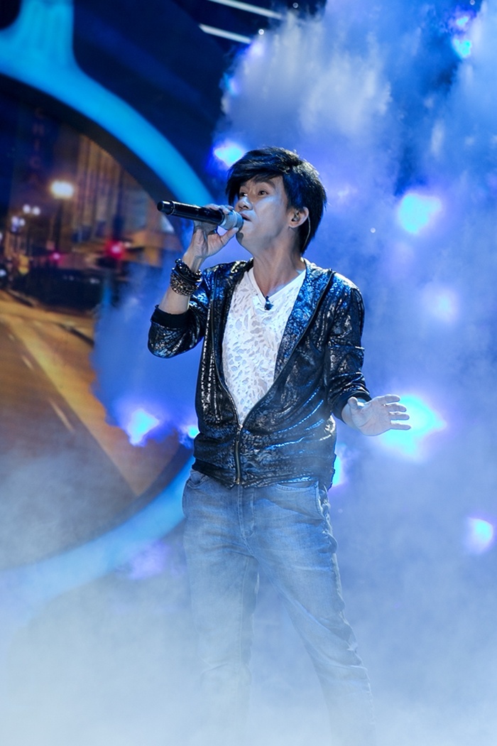 Giám khảo Hoài Linh “Trước tiên Linh xin chúc mừng Thuận vì quá trình cưa sừng đã thành công. Bạn đã làm rất tốt những phần hóa thân của mình, bạn làm vai nào cũng ra, nét diễn của bạn theo từng nhân vật. Tôi rất thích bạn vì tôi biết quá trình luyện tập những nốt cao cả kéo dài một tuần mà bạn vẫn giữ được giọng để trình diễn hôm nay là quá tốt”