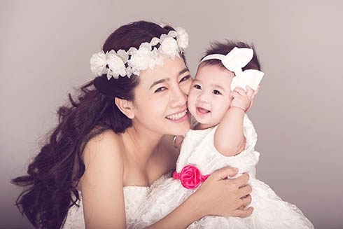 Nhung sao Viet am tham sinh con hinh anh