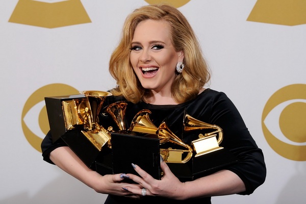 Adele up mo tua de album moi nhan ngay sinh nhat hinh anh