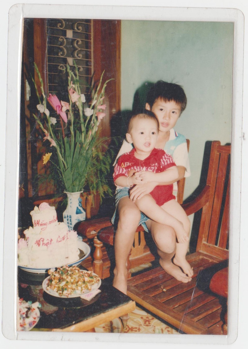 Sống trong gia đình gia giáo nên Hoàng Hải được ba mẹ chăm sóc, dạy bảo rất kỹ.Chính vì những điều đó đến thời điểm hiện tại, Hoàng Hải luôn là người rất xem trọng tình cảm gia đình. 