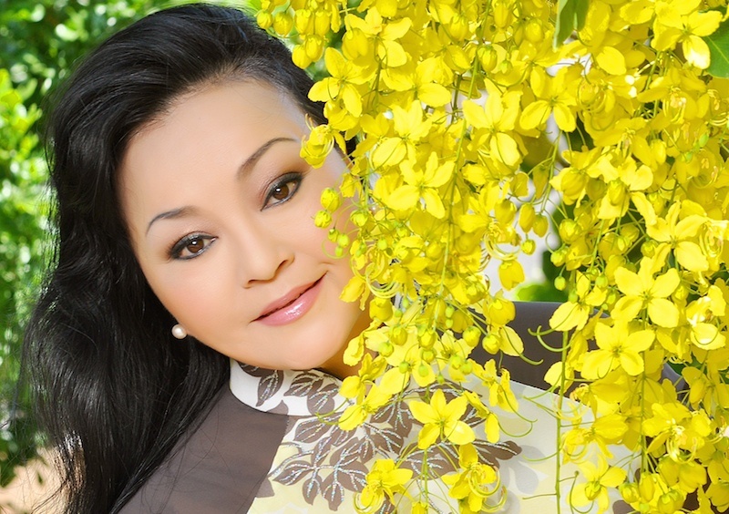 Danh ca Huong Lan lan dau hop tac cung Quoc Trung hinh anh