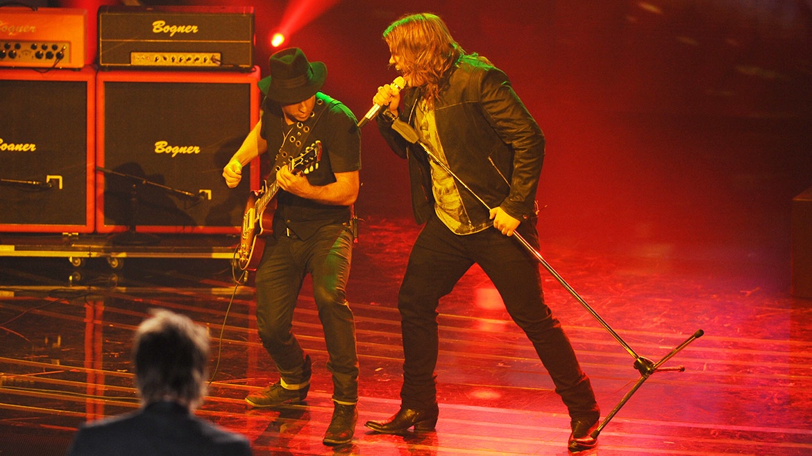 Caleb Johnson - Dazed and Confused hinh anh