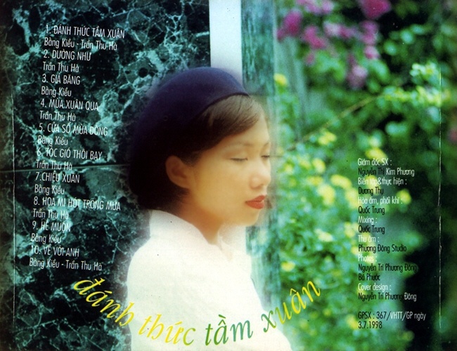 Đánh thức tầm xuân - sản phẩm đầu tay có sự kết hợp cùng Bằng Kiều đã đem về cho Hà Trần nhiều bản hit.
