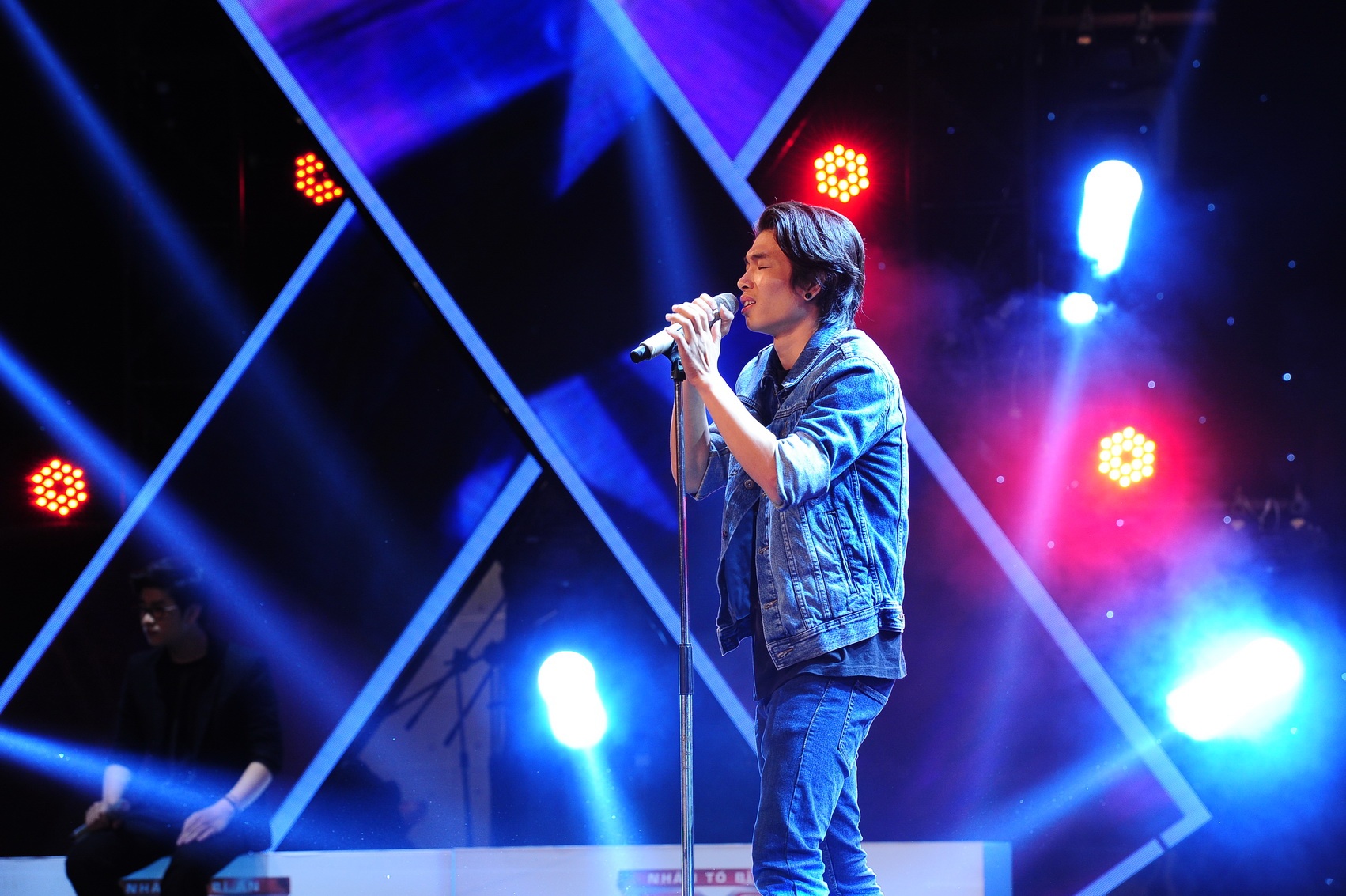 Bao dem - Tich Ky hinh anh