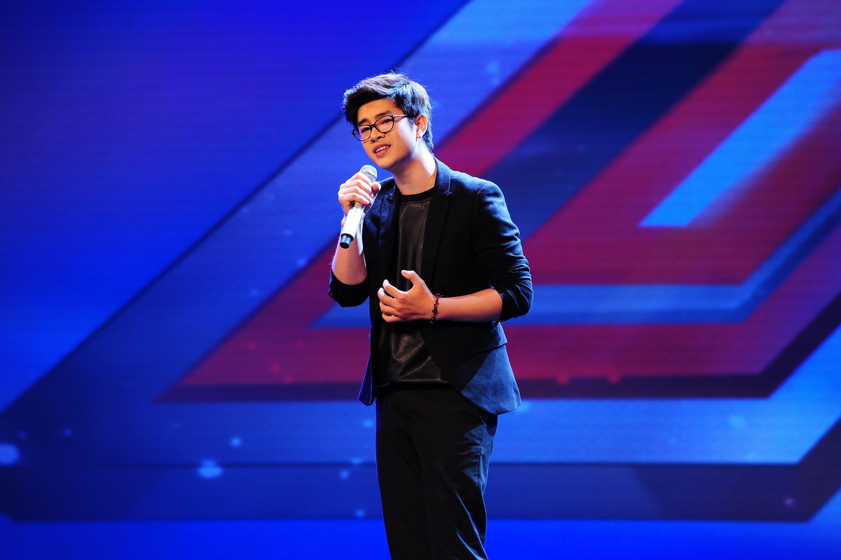 Tinh ve noi dau - Loki Bao Long hinh anh