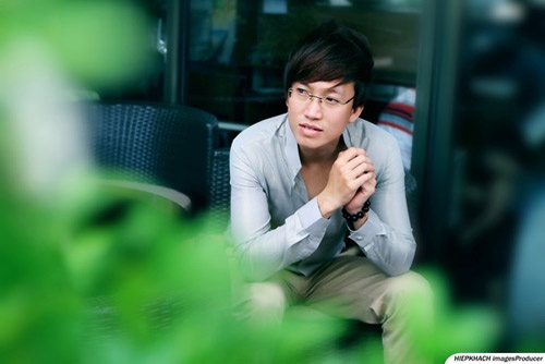 Tháng 9/2009, khi thời điểm sự nghiệp phát triển thì Sỹ Luân gặp tai nạn xe máy nghiêm trọng. Anh bị 2 thanh niên đi xe máy đâm ngã đập đầu xuống đường bất tỉnh. Tai nạn khiến nam ca sĩ kiêm nhạc sĩ bị vỡ xương hàm, chấn thương đầu gây mất trí nhớ suốt 1 năm trời. Tỉnh dậy trong bệnh viện, Sỹ Luân không thể nhớ được bất cứ ai, kể cả bản thân. Sau khi điều trị, trí nhớ Sỹ Luân đã hồi phục, vài năm gần đây anh sống lặng lẽ hơn. 