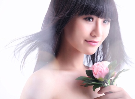 Tra My Next Top yeu ban trai hon 15 tuoi chi sau 1 tuan hinh anh