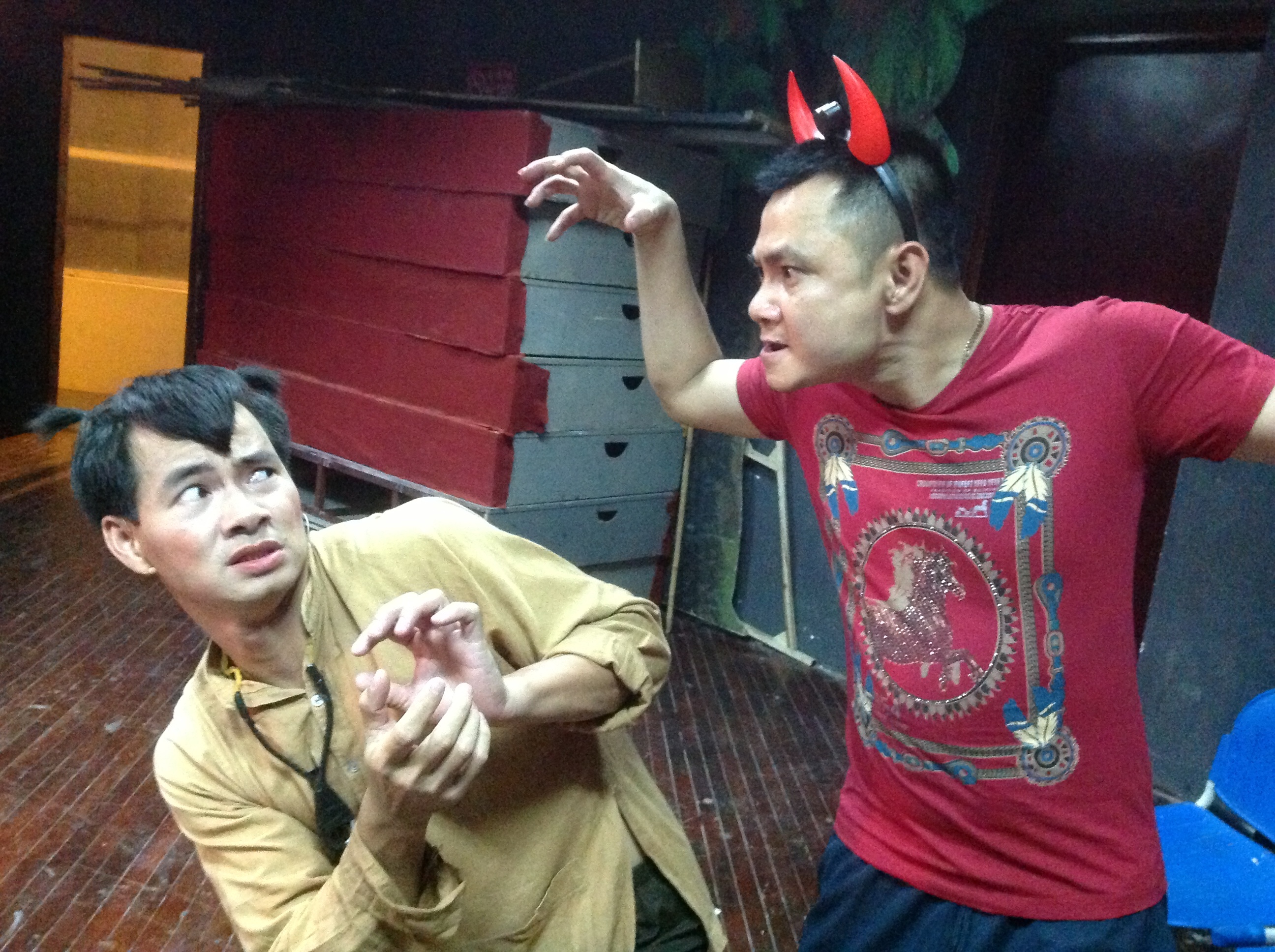 Tre hu Xuan Bac doi dau Dai ma vuong Tu Long hinh anh