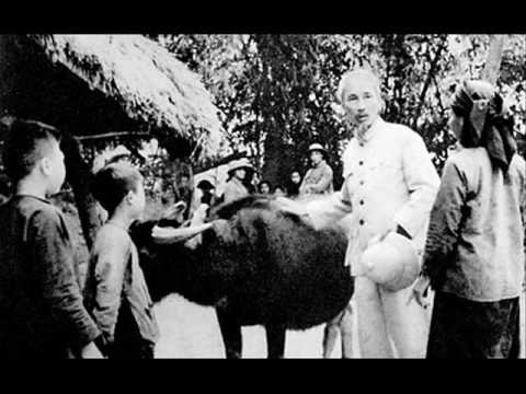 Bac Ho mot tinh yeu bao la hinh anh