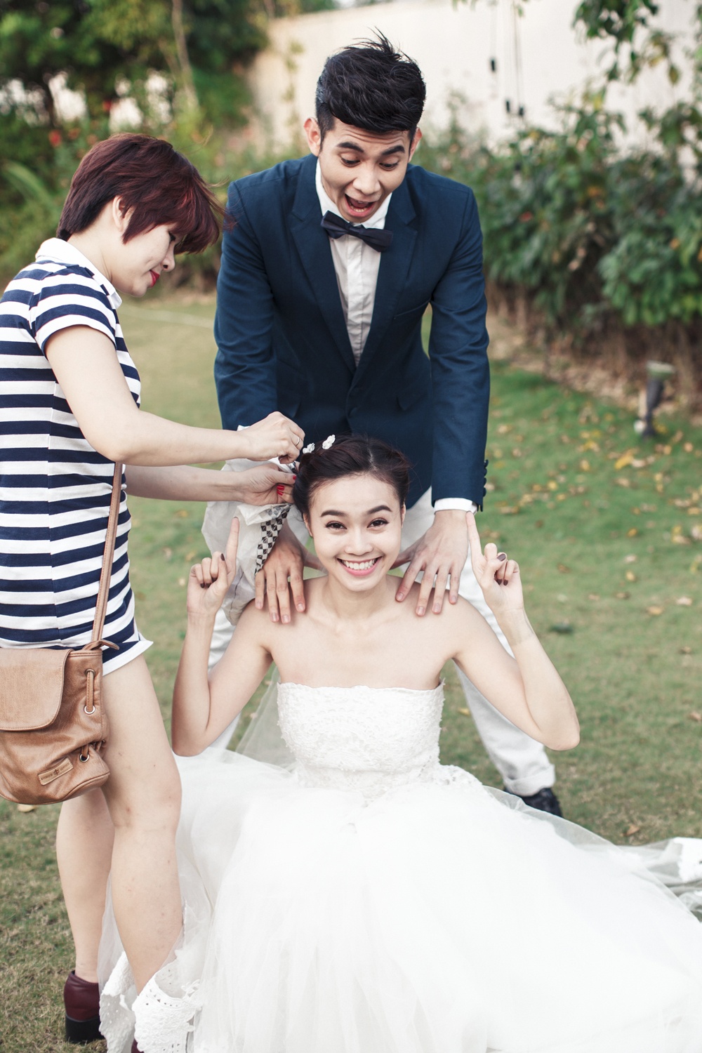 Điểm đặc biệt của MV chính là phần lớn nội dung được thể hiện bằng góc nhìn của chính Hồ Vĩnh Khoa. Chấp nhận “thiệt thòi” vì xuất hiện ít, bù lại Khoa muốn đem đến một cách thể hiện mới lạ so với các MV V-pop khác từ trước đến nay. Cách làm này tưởng chừng như đơn giản, nhưng lại mất rất nhiều thời gian thực hiện để câu chuyện được nối ghép một cách hợp lý, và giữ cho hình ảnh tự nhiên, chân thật.