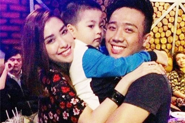 Nhung sao nam Viet cap ke voi gai mot con hinh anh