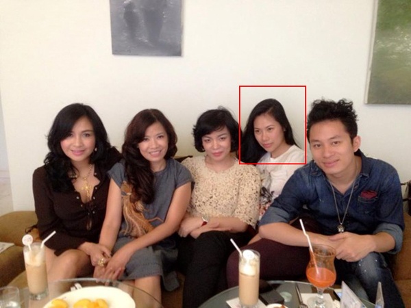 Nam ca sĩ cũng không dấu diếm chuyện dọn về sống chung với bạn gái và coi cô như người bạn đời thật sự. Trước đó giọng ca Chiếc khăn piêu từng vướng nghi ngờ về giới tính. Kể từ khi tiết lộ bạn gái, trên trang cá nhân, Tùng Dương chia sẻ nhiều hình ảnh có mặt Giang Phạm. Mặc dù hẹn hò và sống chung được một thời gian nhưng Tùng Dương chưa lên tiếng về kế hoạch đám cưới. 