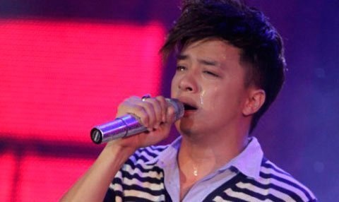 Cao Thai Son hat nhep ca khuc 'Anh sai roi' hinh anh