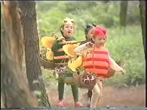 Chi ong nau va em be hinh anh