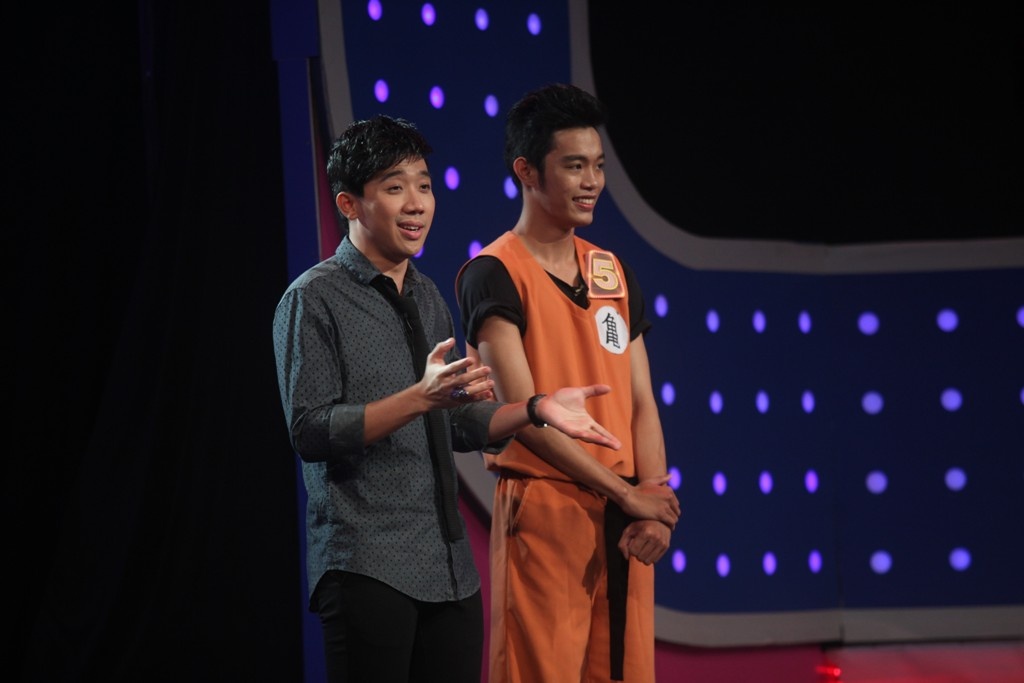 Nguoi bi an voi chu de: 'Ai la nguoi vua trong cay chuoi vua di lau nhat?' hinh anh