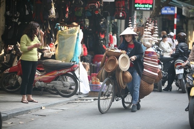 Sao Viet di ban dao via he hinh anh