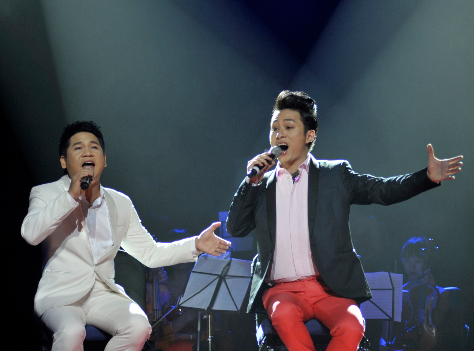 Noi dao xa - Tung Duong va Trong Tan hinh anh