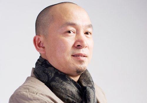 Dem nhac Quoc Trung huy vi khong ban duoc ve hinh anh