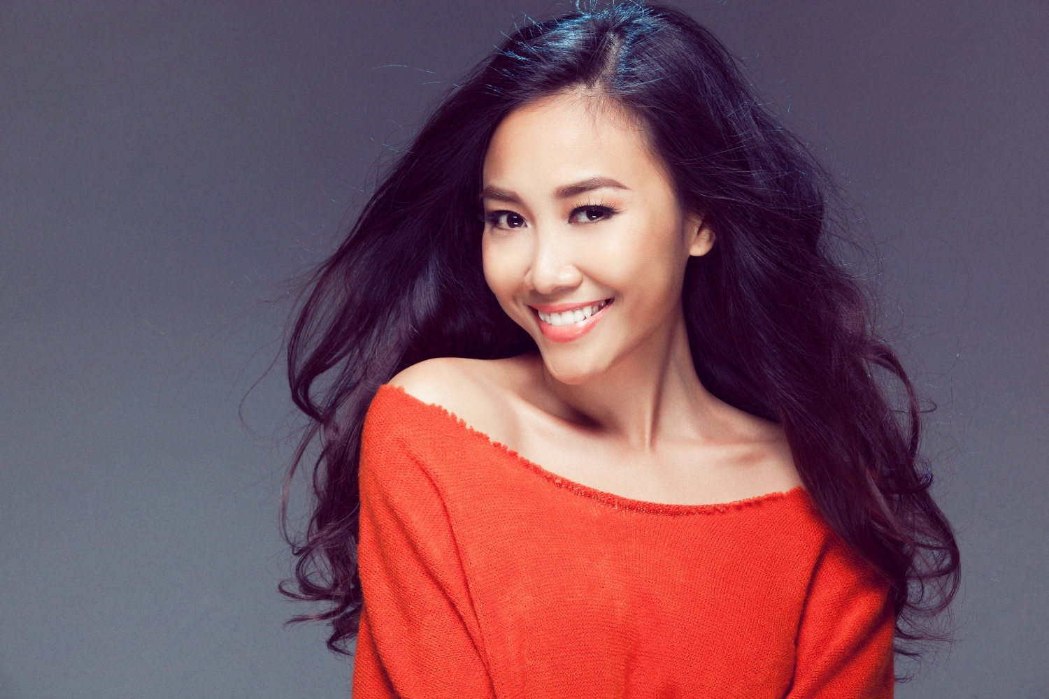 Doan Trang - Yen Trang ngoi ghe nong 'Buoc nhay hoan vu nhi' hinh anh