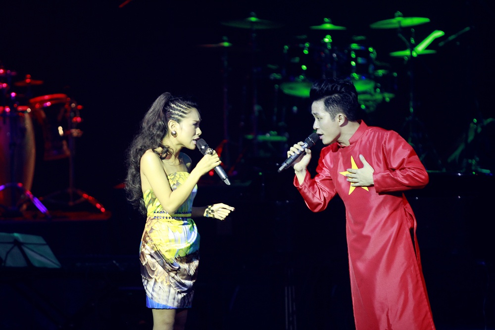 Hoang Quyen khi e ap luc du doi ben Tung Duong hinh anh