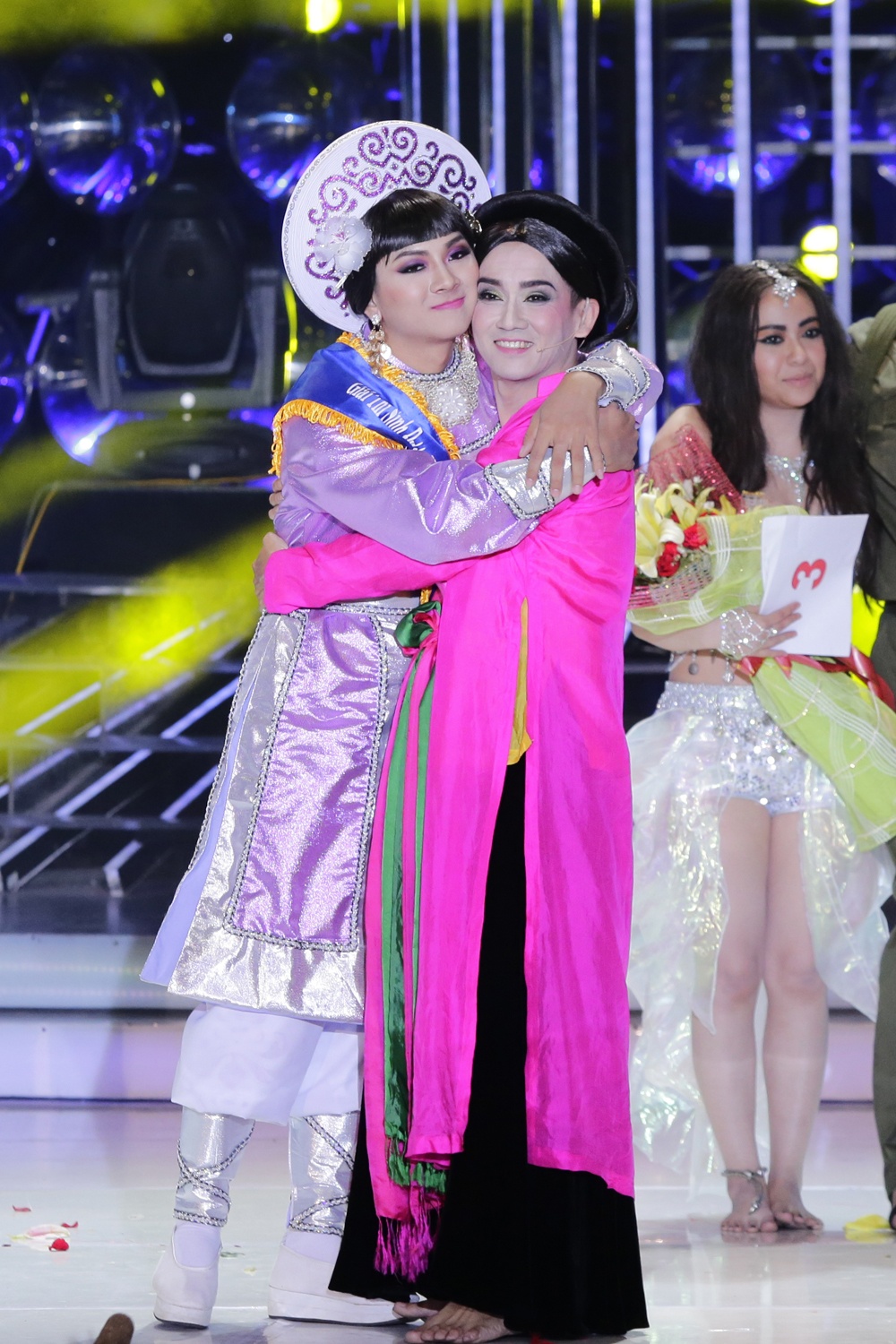 Minh Thuận và Hoài Lâm trong đêm chung kết.