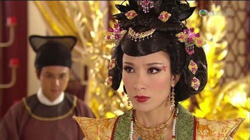 Nhung cau chui ‘ac mom’ trong phim TVB hinh anh