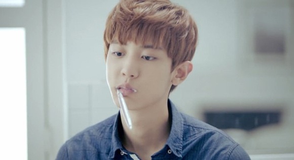 Happy Virus Chanyeol.