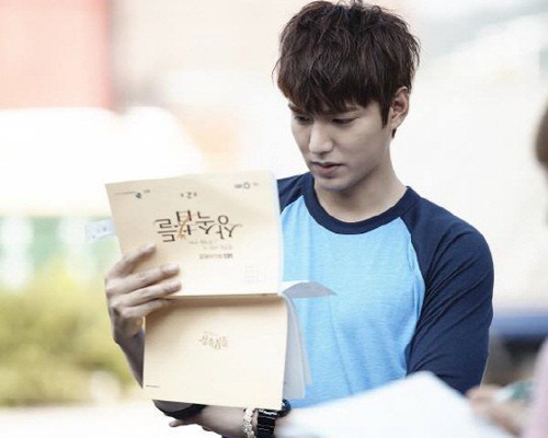 Lee Min Ho ‘ngap lut' voi hon 100 kich ban hinh anh