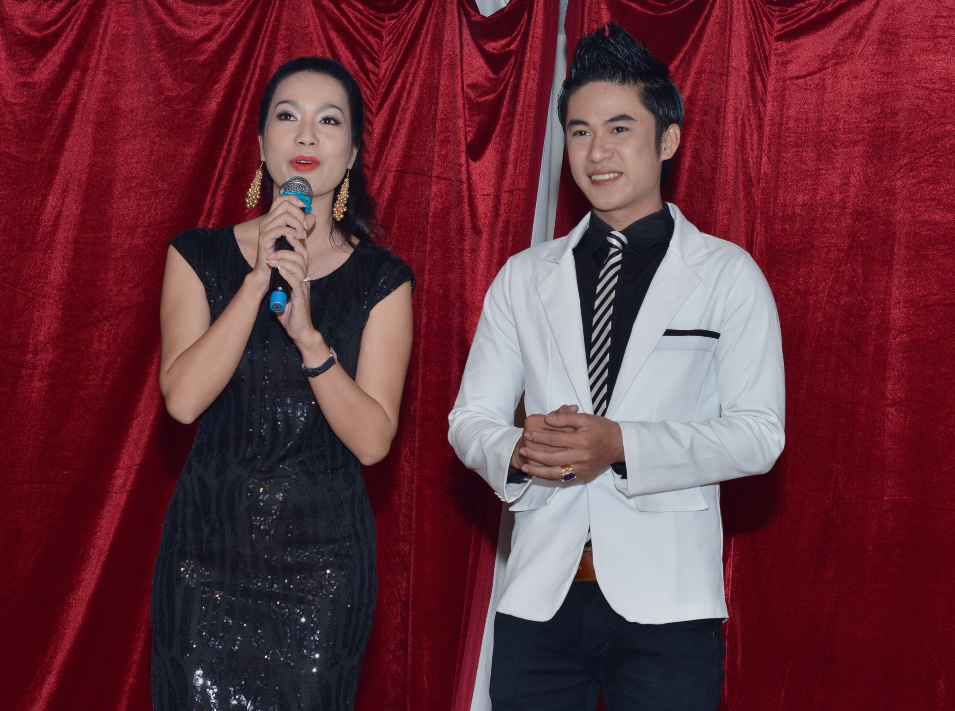 Sân khấu kịch cà-phê KC của Trịnh Kim Chi sẽ biểu diễn các vở kịch đa dạng và phong phú vào các ngày cuối tuần.