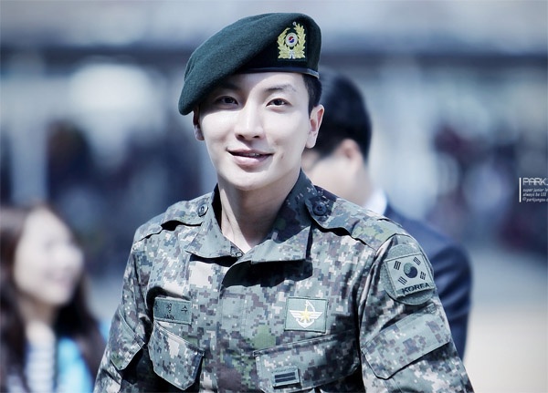 Loat my nam Han ruc rich xuat ngu hinh anh