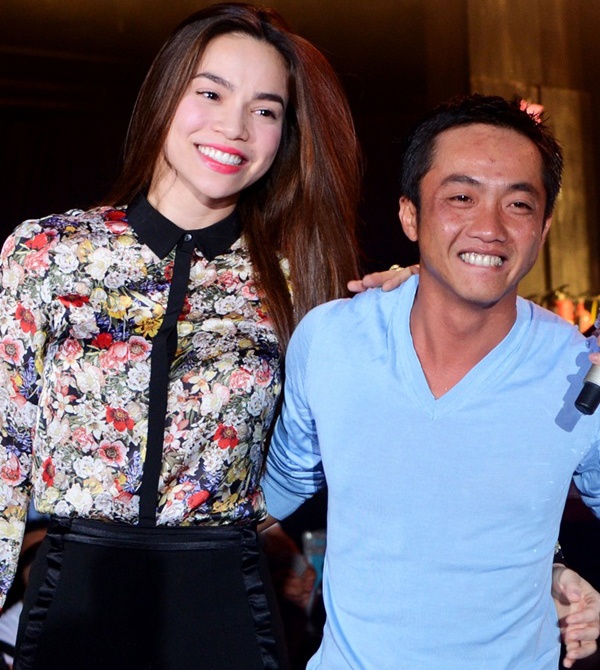 Ngoại hình chênh lệch với bà xã của Cường Đô La cũng là một trong những lý do khiến cặp đôi bị nghi yêu nhau vì tiền. Báo giới không ít lần chụp được những khoảnh khắc “cộc lệch” của cặp đôi khi xuất hiện bên nhau. Bản thân Hà Hồ cũng không né tránh vấn đề nhạy cảm này.  