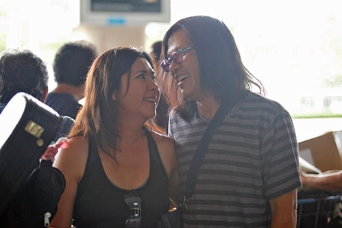 Vẻ hạnh phúc của cặp vợ chồng nổi tiếng